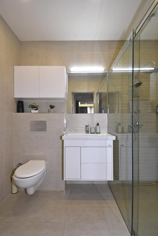 Home4You City Center Apartments Yerevan Bagian luar foto